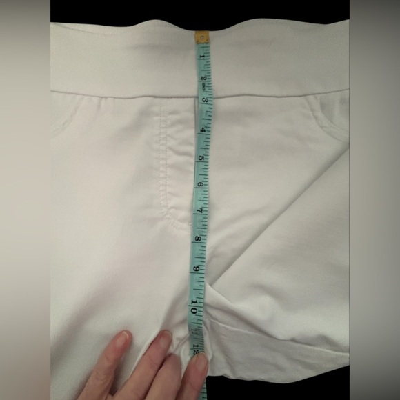 Ruby Red Pull On White Jeans Sz XL  SKU 10 - Picture 6 of 8